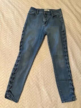 PacSun Medium Blue Lace-Up Side Skinny Jeans - Women size 28